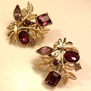 Sparkly Vintage Coro Aurora Borealis Clip Back Earrings